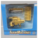 ERTL Farm Machines New Holland Combine
