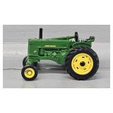 ERTL 1:64 John Deere 60, Series 4 #1