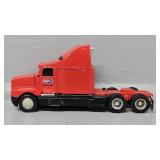 ERTL 1:64 Kenworth T600B Truck
