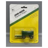 ERTL 1:64  Flarebox Wagon