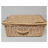 Wicker Basket with Locking Lid