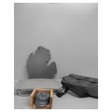 Pyrex Glass 9x13 Pan With Carring Case