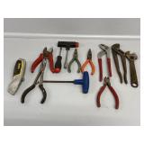 Pliers, Wrenchï¿½s, Utility Knife
