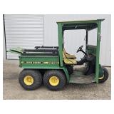 John Deere Gator