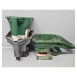 Scotts Handy Green Hand-held Broadcast Spreaders 3
