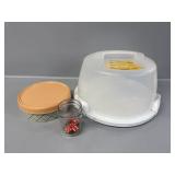 Wilson Ultimate Cake Carrier, Dice, container