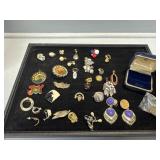 Non pierced earrings, Pins, Tac Pins