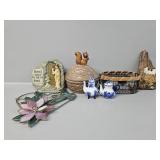 Squirrel on Nut Trinket Dish, Mesh Chicken