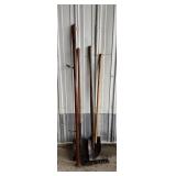 Shovels (2) Hand Rail and Rake