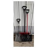 Snow Shovels (3)