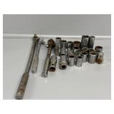 Standard and Metric Sockets and Ratchets