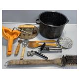 Enamelware Stock Pot, Manual Grater W/Steel Discs