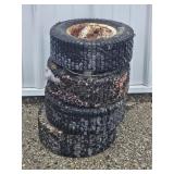 Tires w/ Rimes (4)
