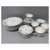 Johann Haviland Blue Garland China set for 8