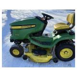 John Deere X324 Lawn Mower