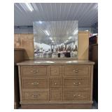 Dresser With Mirror