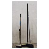 Brooms(3)
