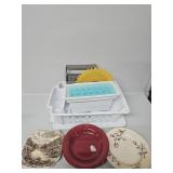 Plastic Dish Drying Rack, Ice Cube Tray, Floral