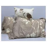 Pillows (3)