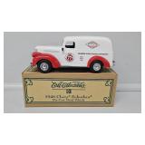 ERTL 1946 Chevy Suburban Die-cast Metal Vehicle