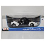 Maisto 1:18 1939 Ford Deluxe Die-cast