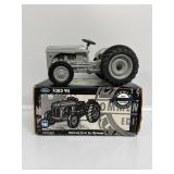 ERTL 1:16 Ford 9N Tractor Die-cast