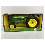 ERTL 1:16 John Deere 2440 Utility Tractor