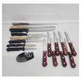 Steak Knives (8), Kitchen Knives (8)