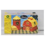 Gibson John Deere Barn And Silo Salt And Pepper