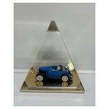 1934 Ford V-8 Deluxe Roadster