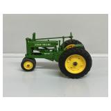 ERTL 1934 John Deere Model A Tractor