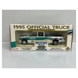 1:25 Brickyard 400 1995 Chevy Crew Cab Dually
