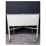 Metal Wash Basin With 2 Sinks