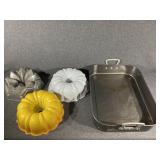Rectangular Roaster, Bundt Pans (3)