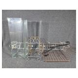 Square Glass Vase, White Wall Mount Plate H