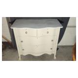 Dresser (4) Drawers
