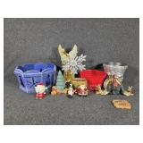 Christmas Decorations: Tree Topper, Bins, Knick