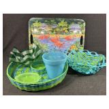 Blue and Green Plastic Dishes,Plastic Flamingo
