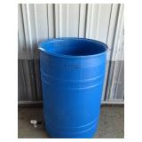 Blue Plastic Rain Barrel  W/Shut Off Spigot 30 Gal