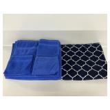 Bath Towels (4) & Washcloths (4)