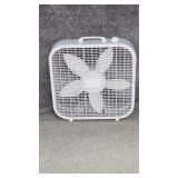 Lasko 3 Speed Box Fan (Powers On)