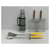 Therms, Hot Dog Fork, Hand held Grates
