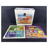 Winnie The Pooh and Tigger, Too Case with Records