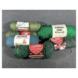 Red Heart (4) Bernat and Caron Yarn