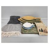Wooden Fish Trays(3), Fish Napkins(3), Black and