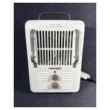 Seasons Comfort Milkhouse-Style Portable Electric