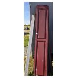 4 Red Shutters, 1 Brown Shutter