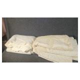 Queen Size Blankets (2)