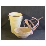 Sun Dial, Pots,
