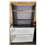 Black & White Book Shelves